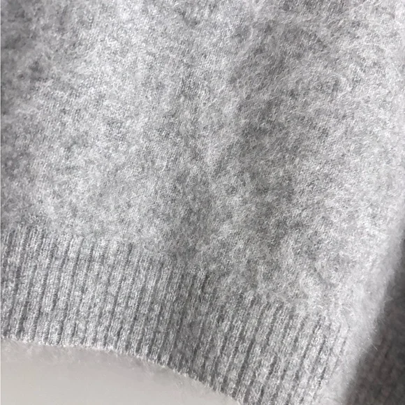 Jason Wu Soft Gray V-Neck Sweater - Picture 6 of 9